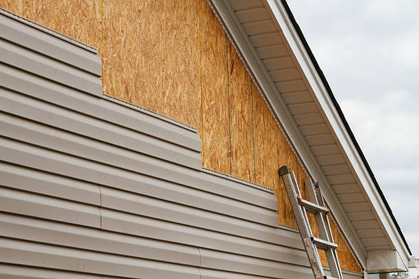 24/7 Emergency Siding experts in Madison, IN